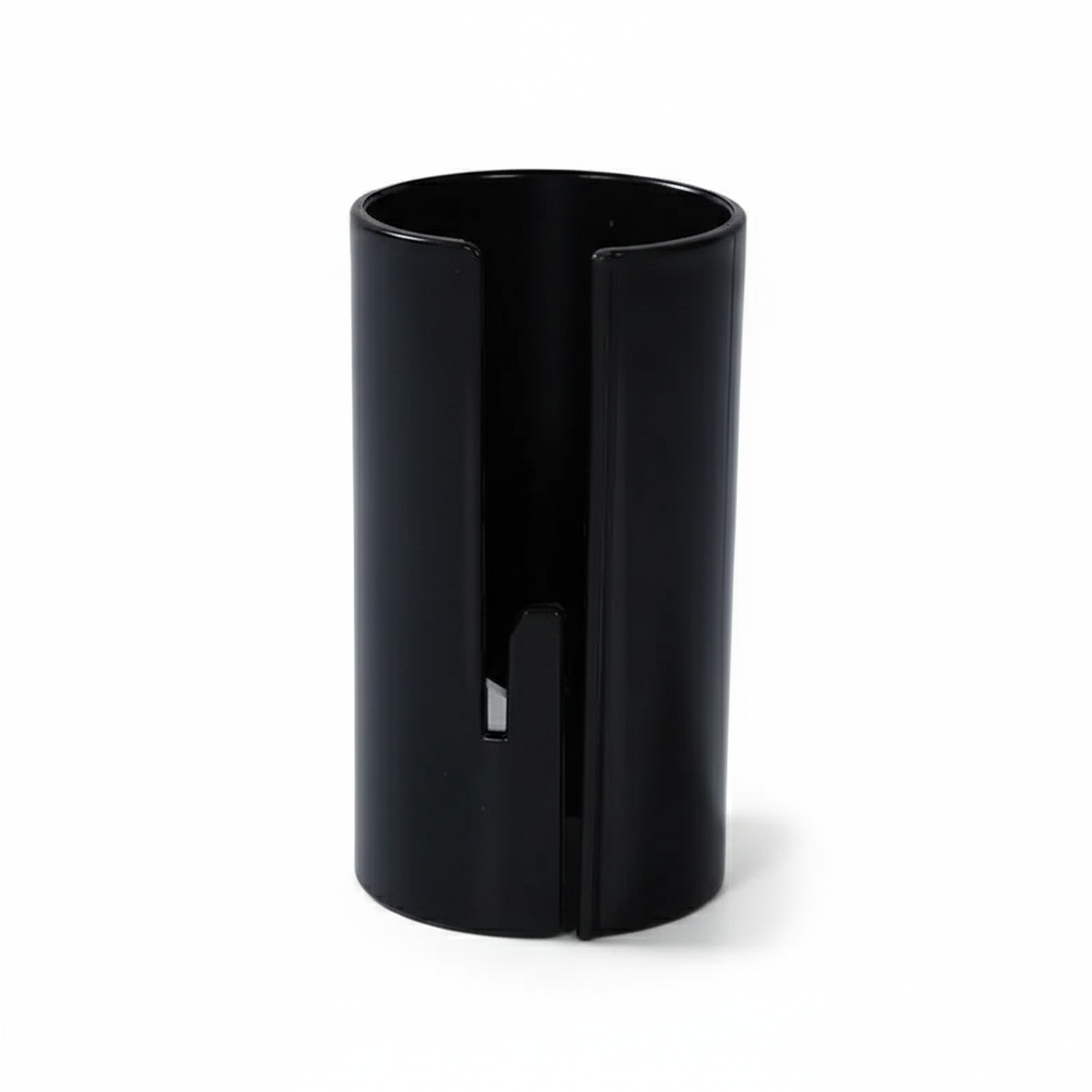 Uchwyt na papier z wbudowanym nożem